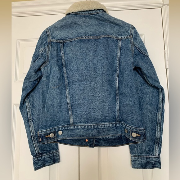 *NEW*  Flannel-Lined Jean Jacket with Sherpa Collar - Picture 5 of 9